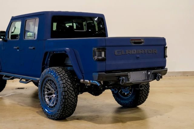 Used 2025 Jeep Gladiator Sport AWD/4WD image 55