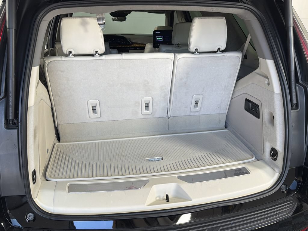 Used 2024 Cadillac Escalade Sport Platinum AWD/4WD image 8