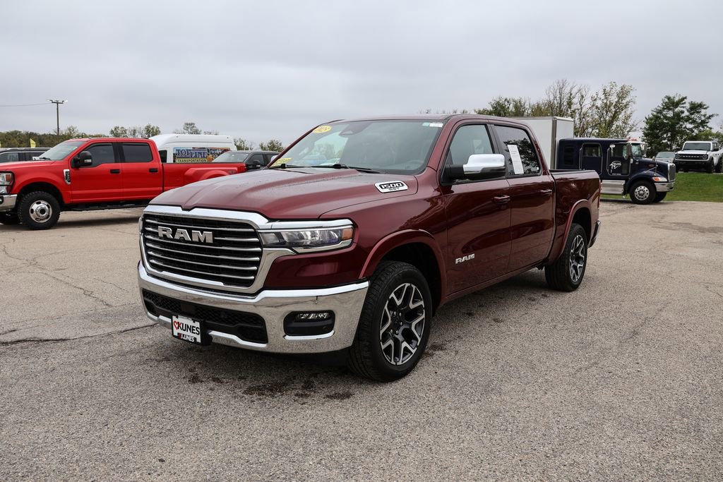 Used 2025 RAM 1500 Laramie image 12