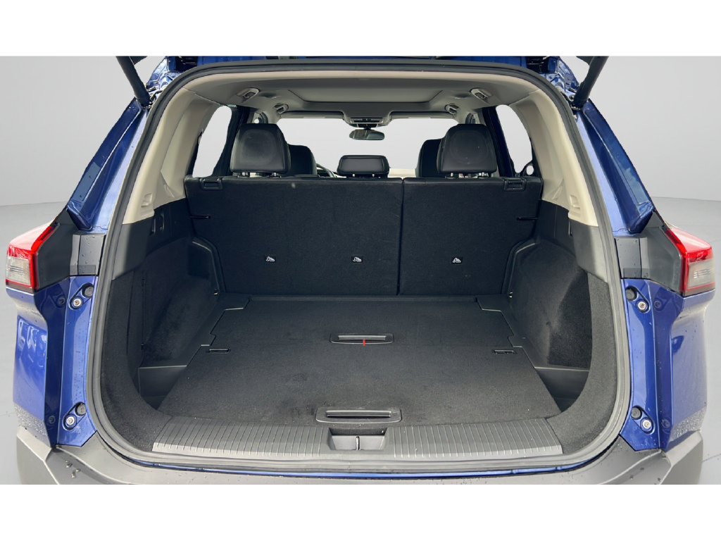 Used 2023 Nissan Rogue Platinum w/ Platinum Premium Package AWD/4WD image 25