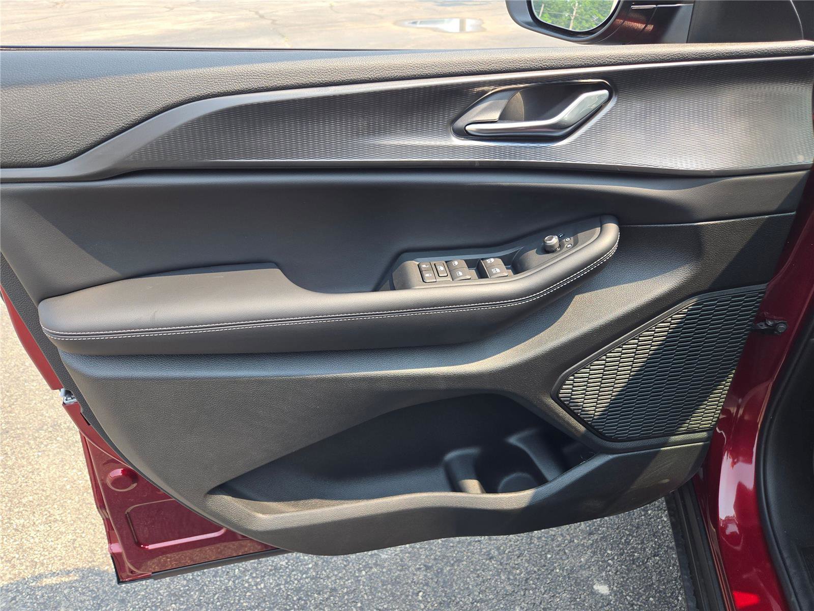 New 2025 Jeep Grand Cherokee L Laredo w/ Luxury Tech Group I image 22