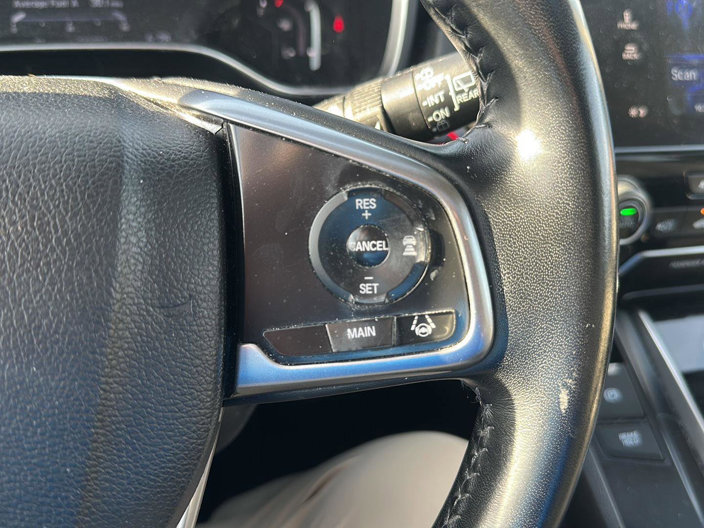 Used 2018 Honda CR-V EX-L image 16