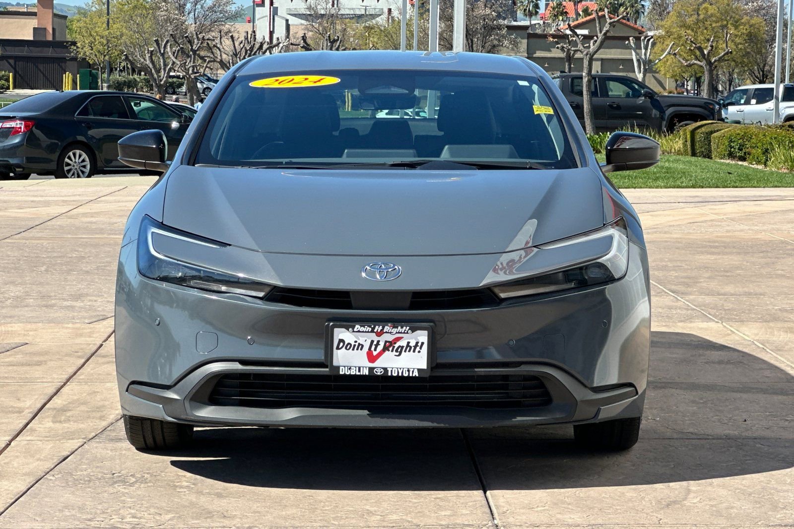 Used 2024 Toyota Prius LE image 10