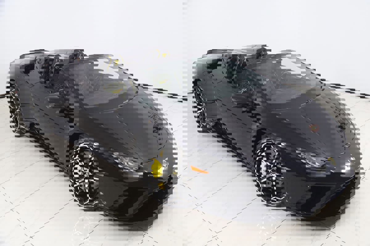 Used 2023 Lamborghini Huracan EVO image 27