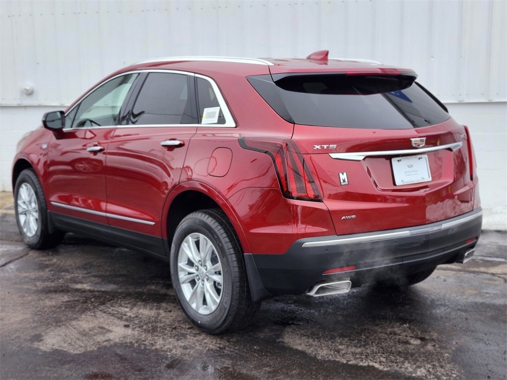 New 2026 Cadillac XT5 Luxury w/ LPO, Floor Liner Package image 5