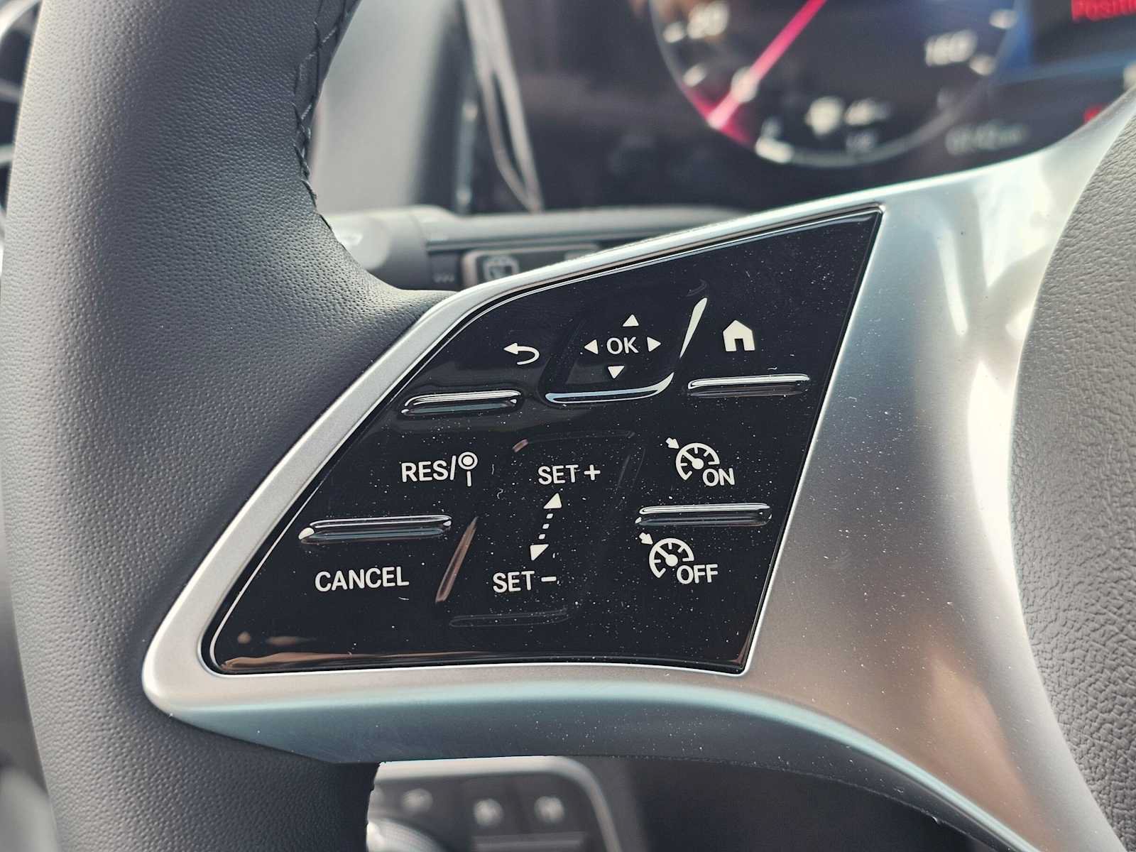 New 2026 Mercedes-Benz GLB 250 image 27