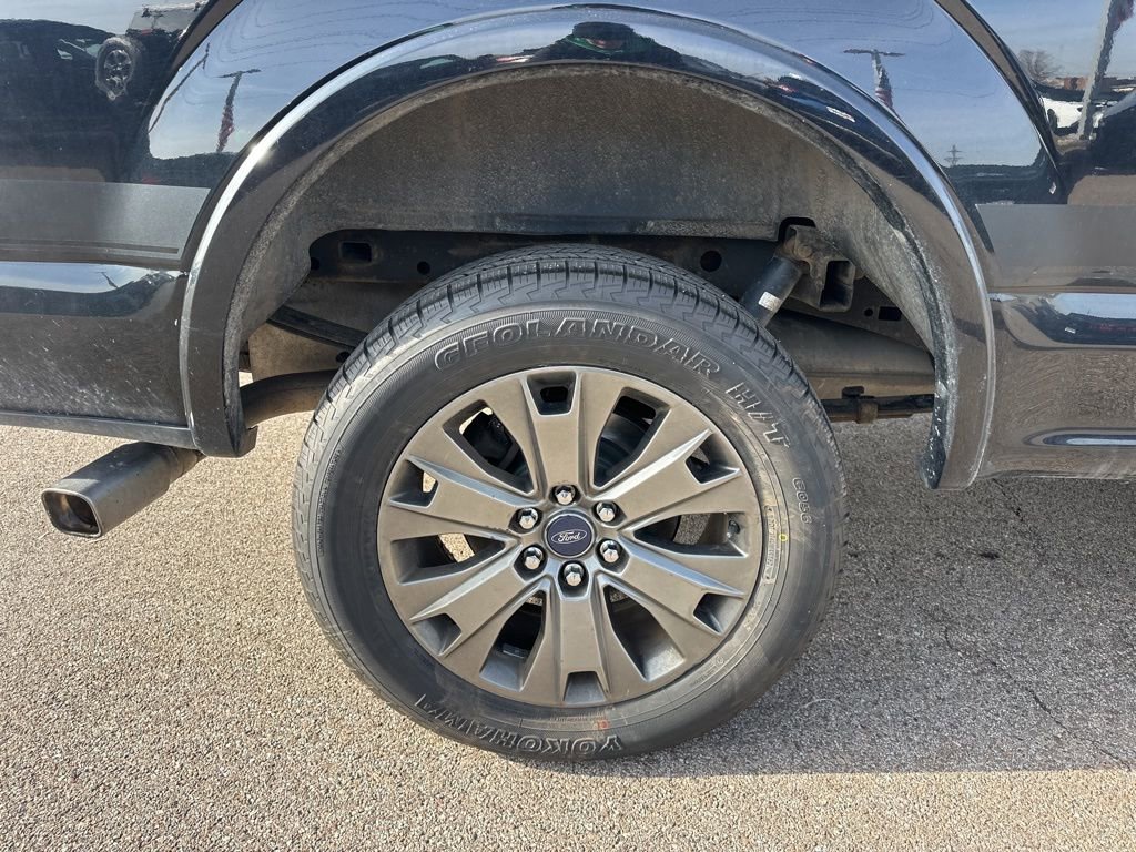 Used 2016 Ford F150 XLT w/ Equipment Group 301A Mid image 10