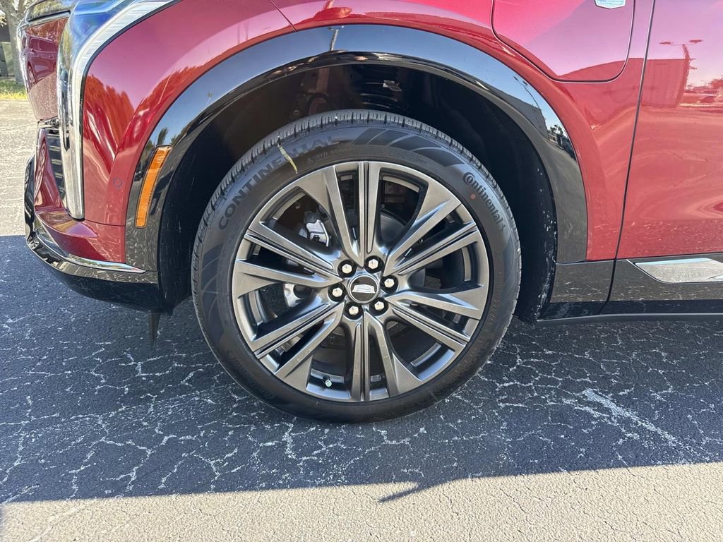 New 2026 Cadillac Optiq Sport 2 image 10