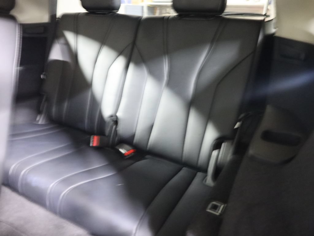 Used 2023 Acura MDX w/ Technology Package AWD/4WD image 61