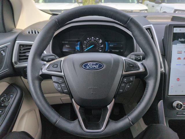 Certified 2023 Ford Edge Titanium AWD/4WD image 35