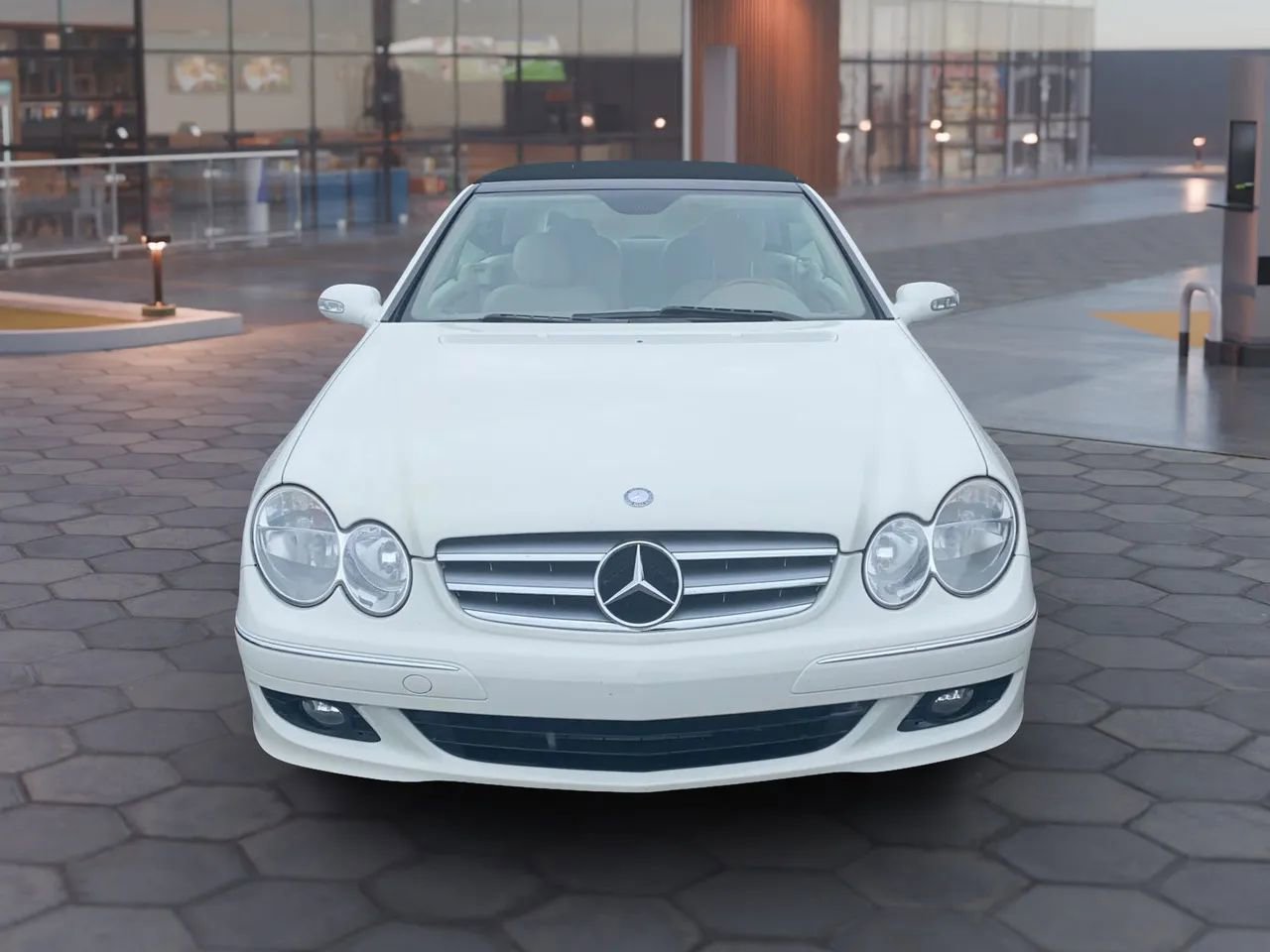 Used 2009 Mercedes-Benz CLK 350 Cabriolet image 7