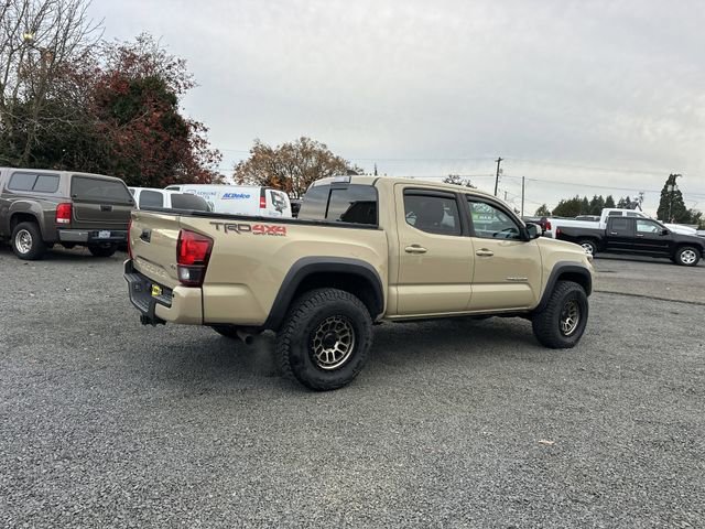 Used 2019 Toyota Tacoma TRD Off-Road image 6