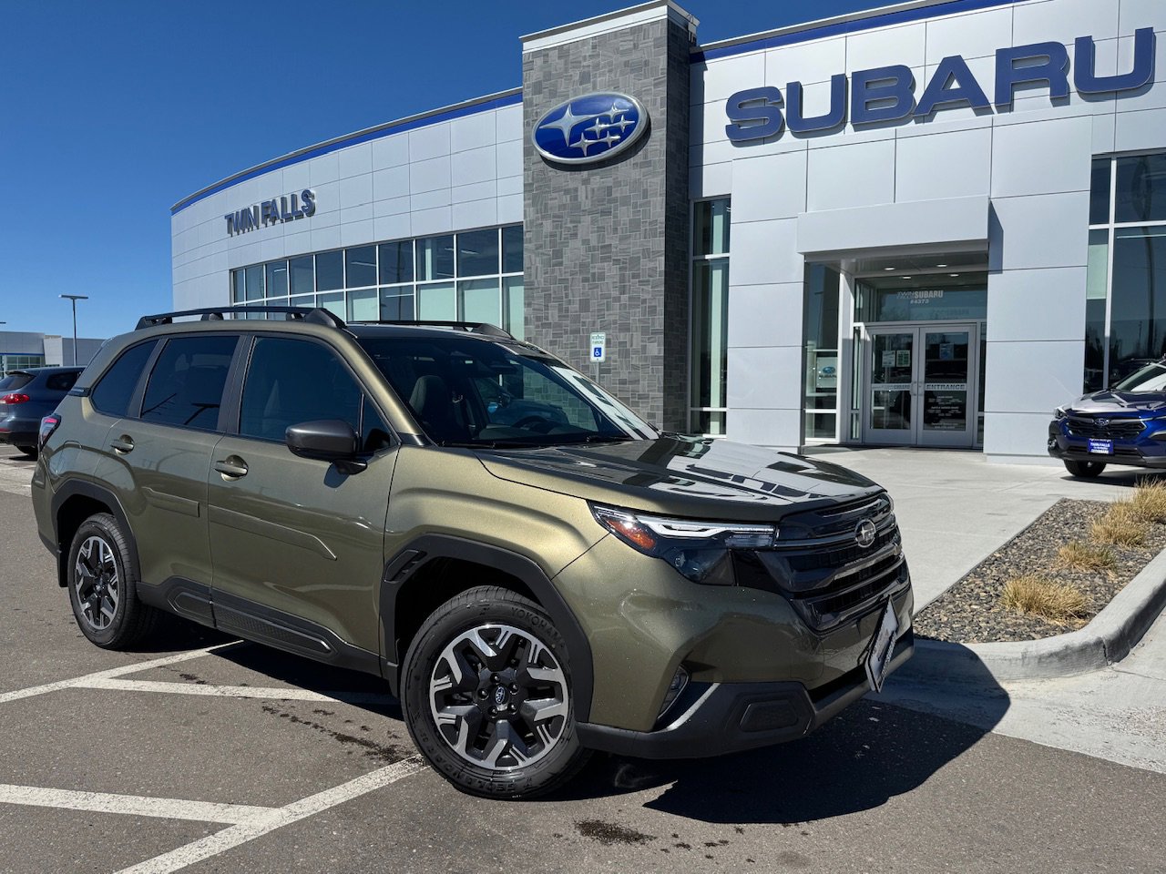 Certified 2026 Subaru Forester Premium AWD/4WD image 1