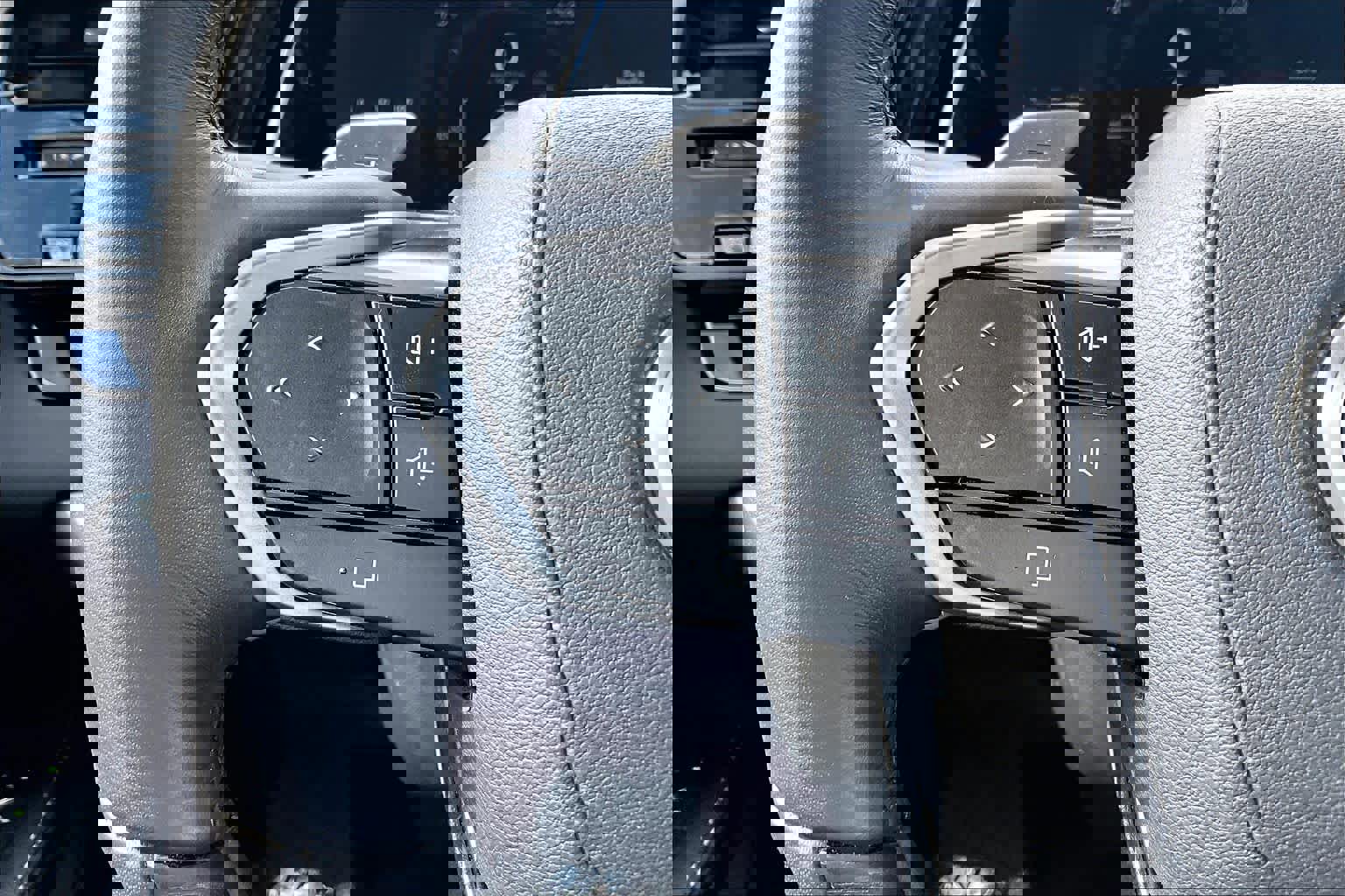 Used 2025 Lexus RX 350 Premium Plus image 24