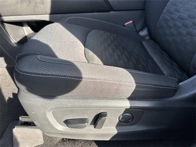 Used 2022 Nissan Pathfinder SV image 17