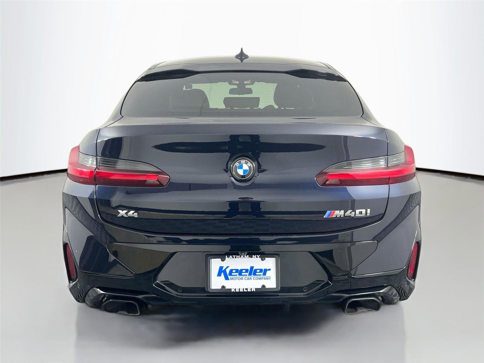 Used 2024 BMW X4 M40i AWD/4WD image 5