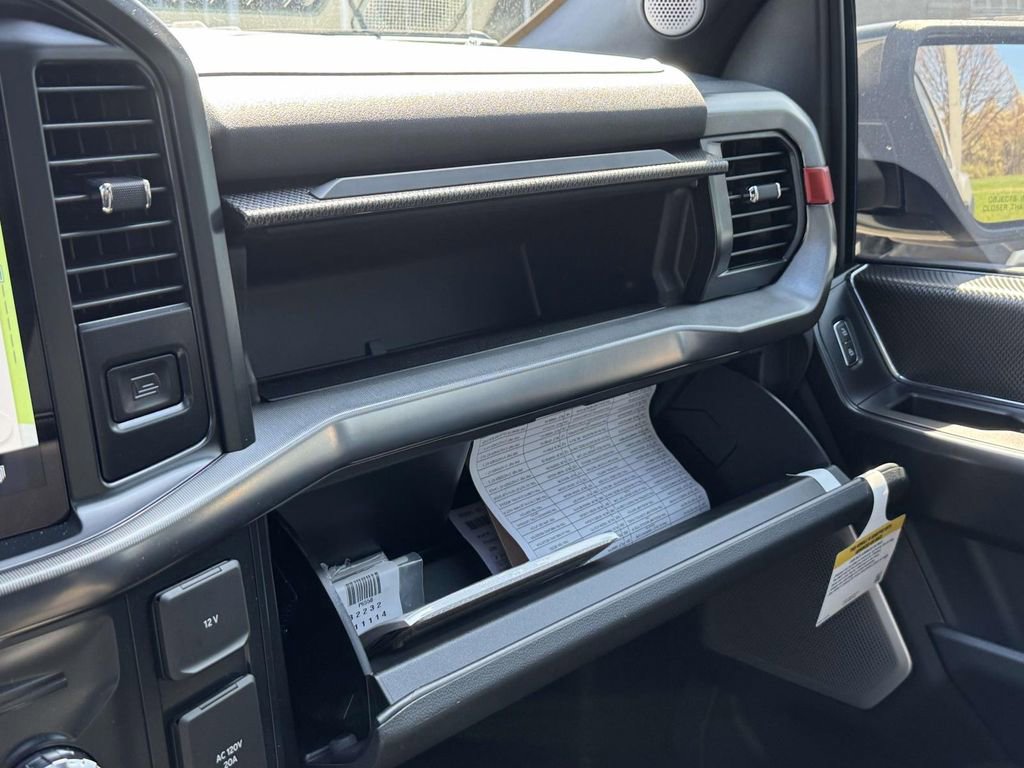 Used 2025 Ford F150 Raptor AWD/4WD image 14