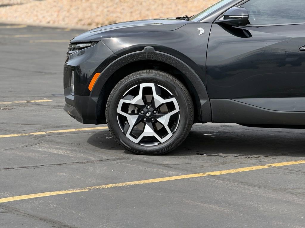 Used 2023 Hyundai Santa Cruz Limited w/ Cargo Package image 8