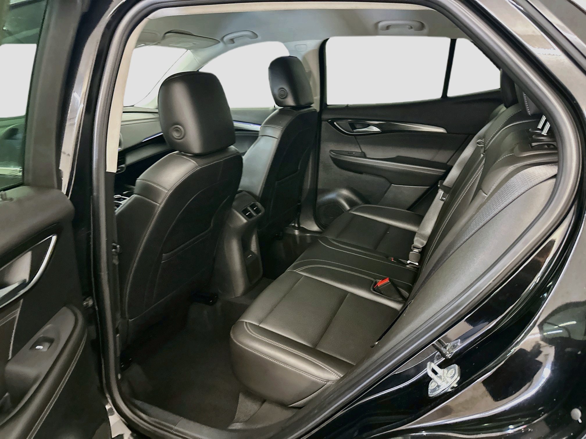 Used 2024 Buick Envision Preferred AWD/4WD image 29
