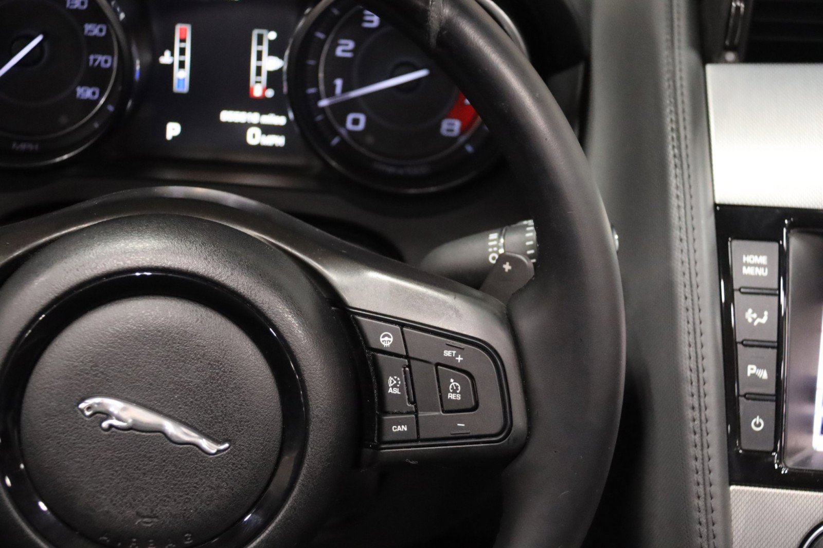 Used 2014 Jaguar F-TYPE Convertible image 45