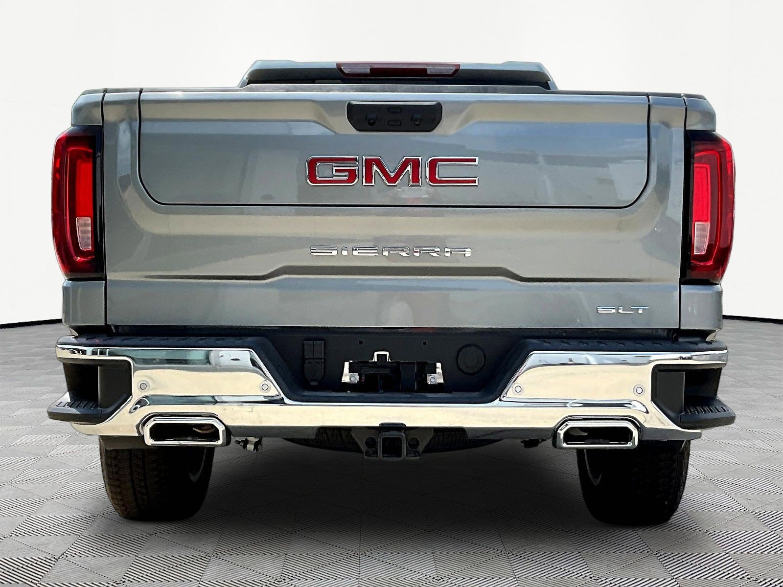 New 2026 GMC Sierra 1500 SLT w/ SLT Premium Plus Package AWD/4WD image 4
