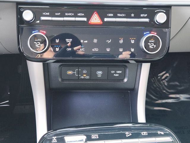 Certified 2025 Hyundai Tucson Limited AWD/4WD image 14
