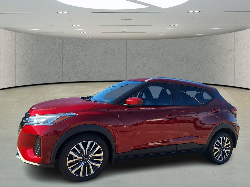Used 2023 Nissan Kicks SV