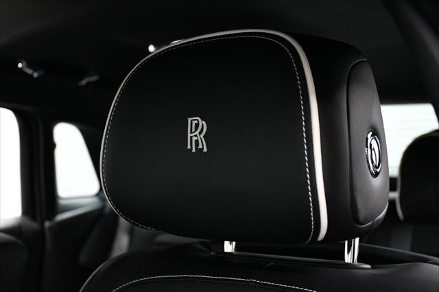 Used 2023 Rolls-Royce Ghost Black Badge w/ Black Badge Ghost Package AWD/4WD image 39