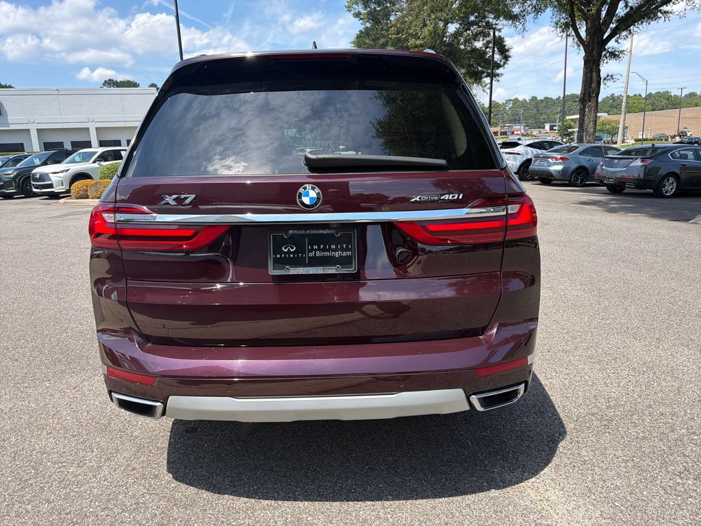 Used 2022 BMW X7 xDrive40i w/ Executive Package AWD/4WD image 11