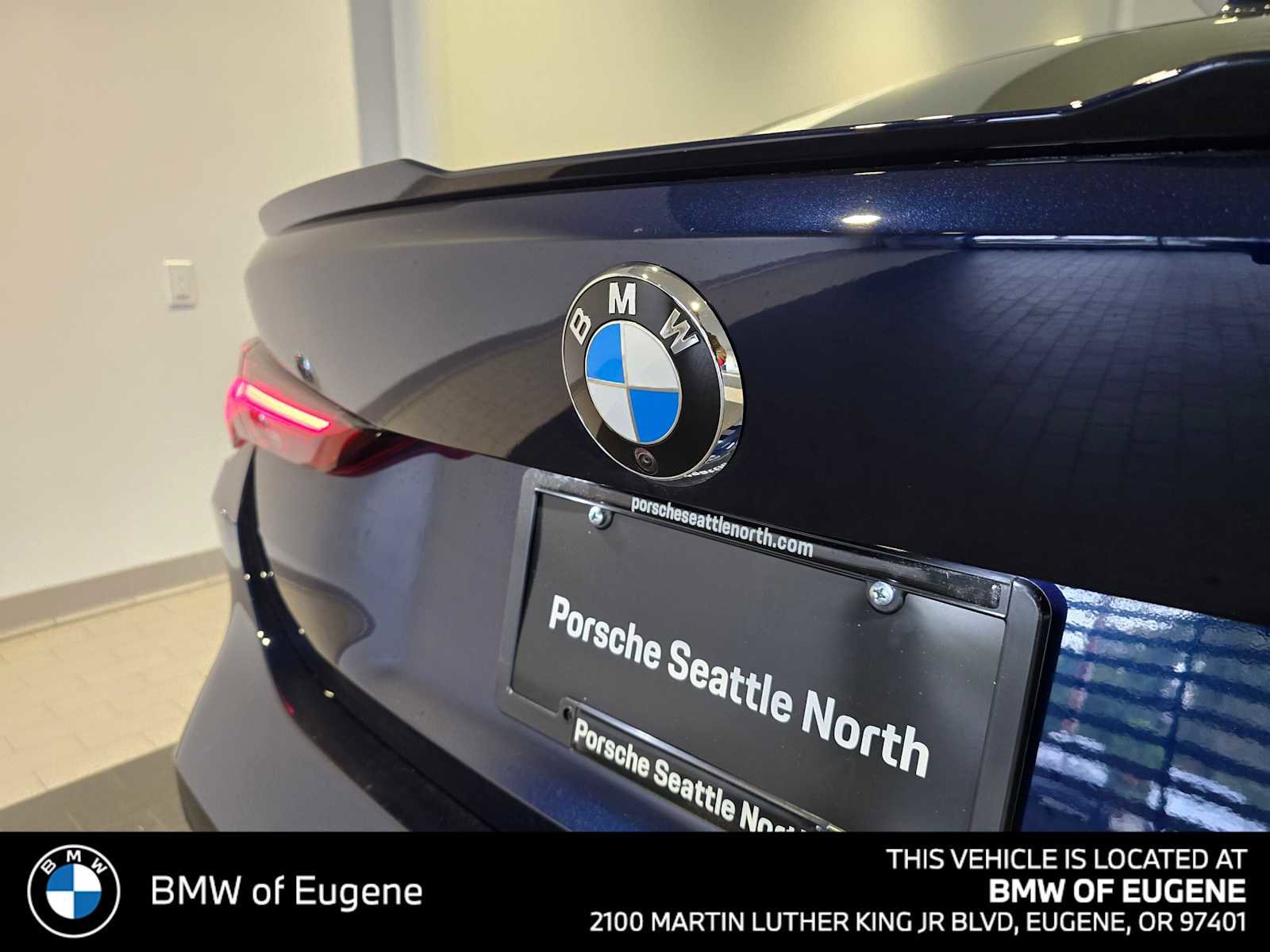 Used 2024 BMW M4 Coupe w/ Executive Package image 33