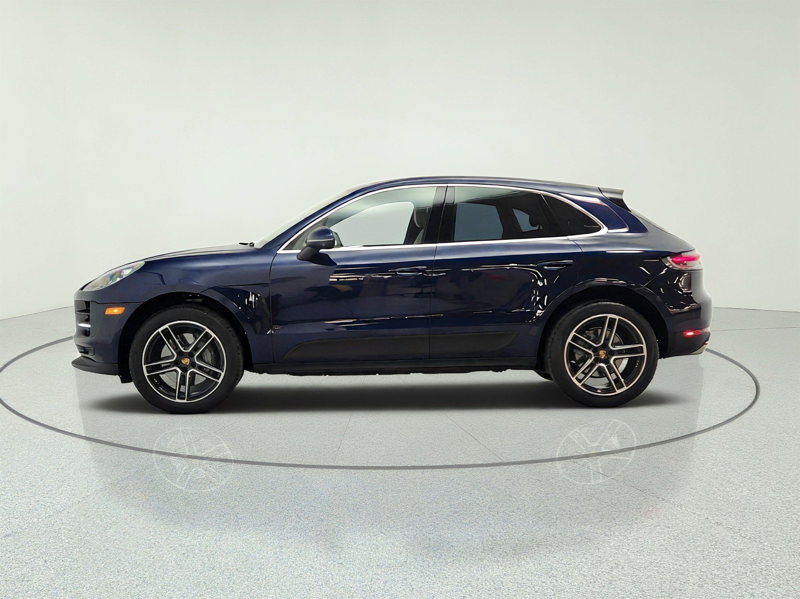 Used 2021 Porsche Macan S AWD/4WD image 8