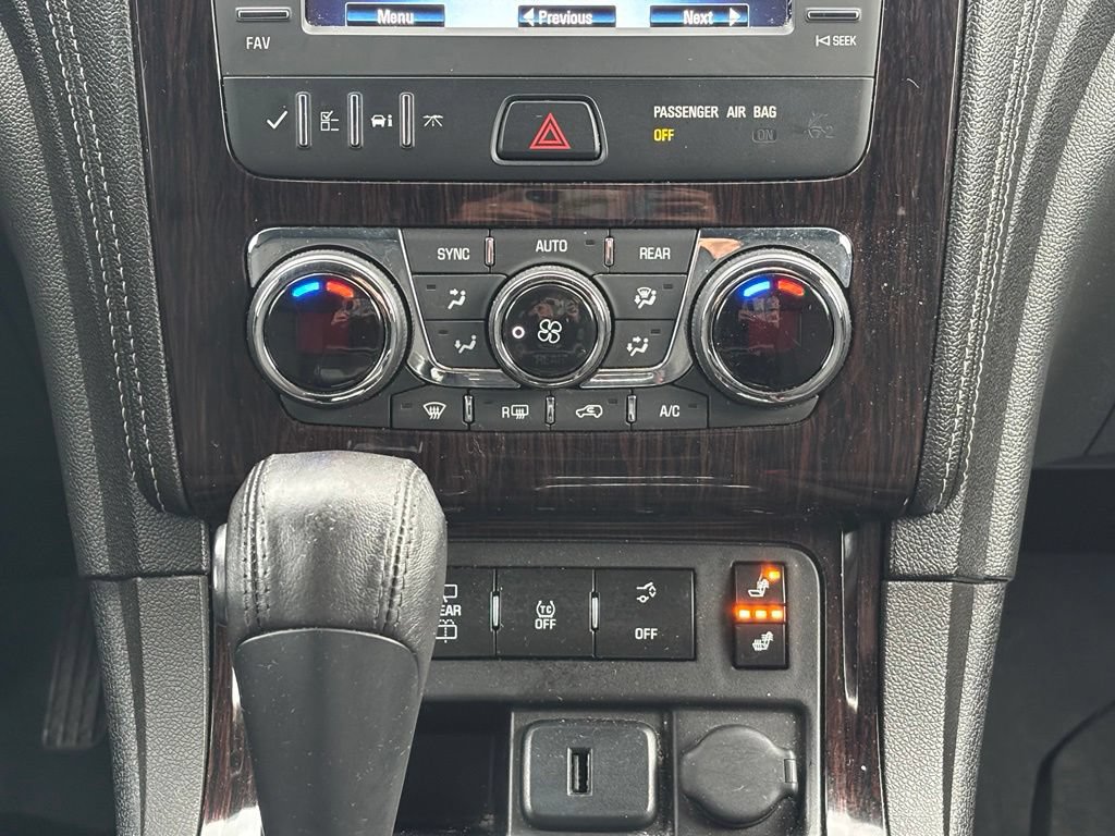 Used 2017 Chevrolet Traverse LT AWD/4WD image 24