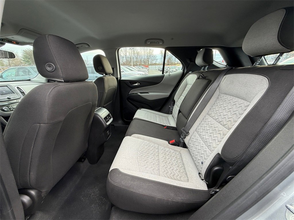 Used 2023 Chevrolet Equinox LS image 21