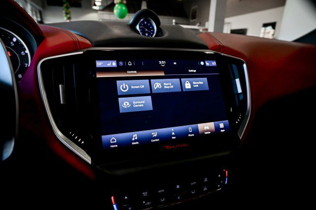 Used 2022 Maserati Ghibli Modena Q4 image 36