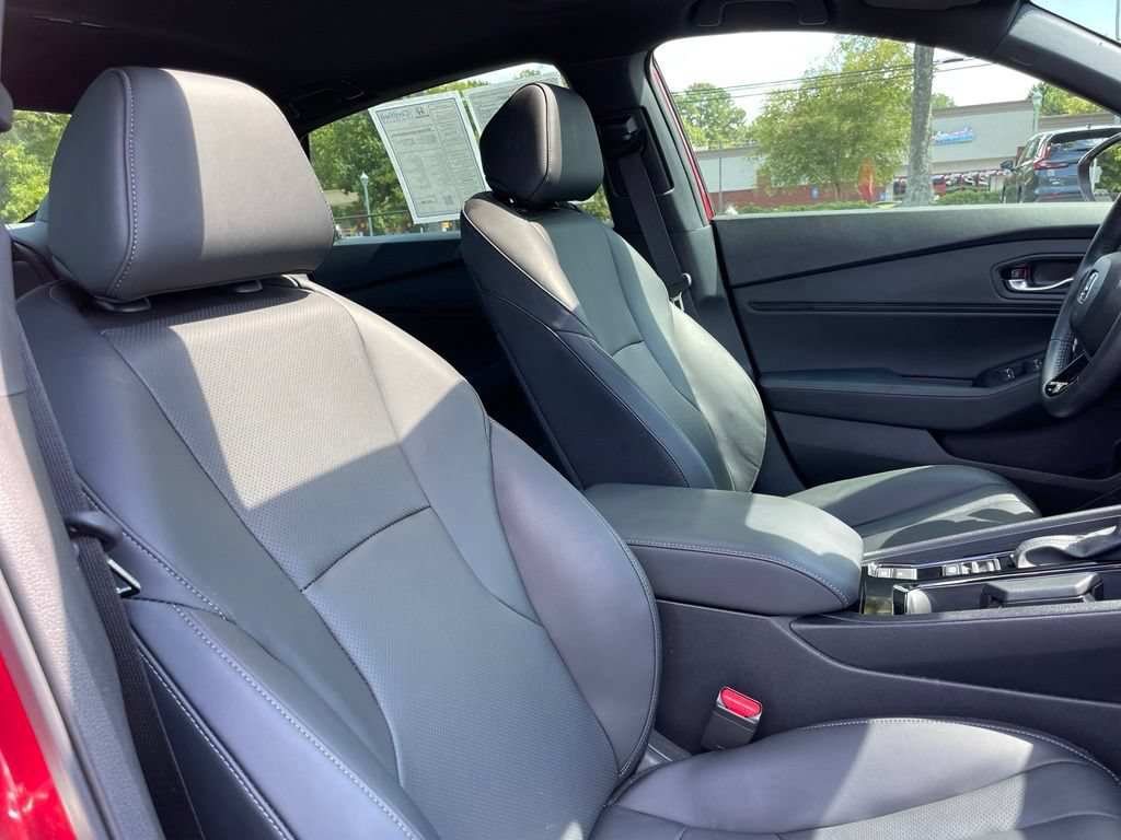 Certified 2025 Honda Accord Sport image 32