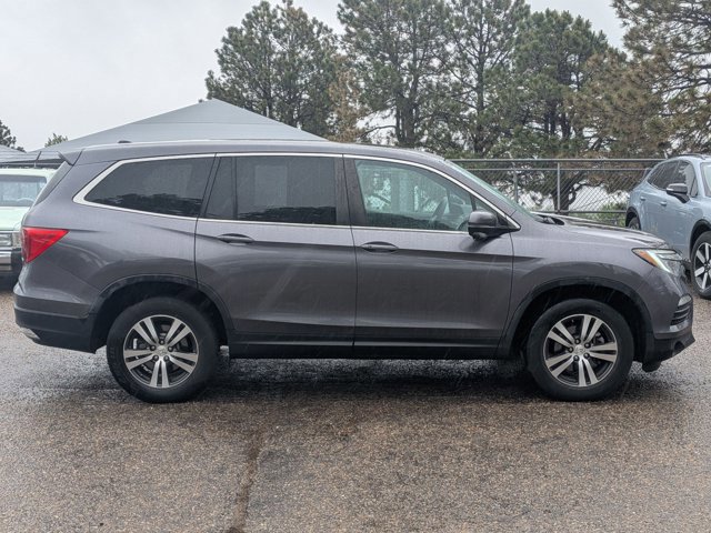 Used 2017 Honda Pilot EX image 4