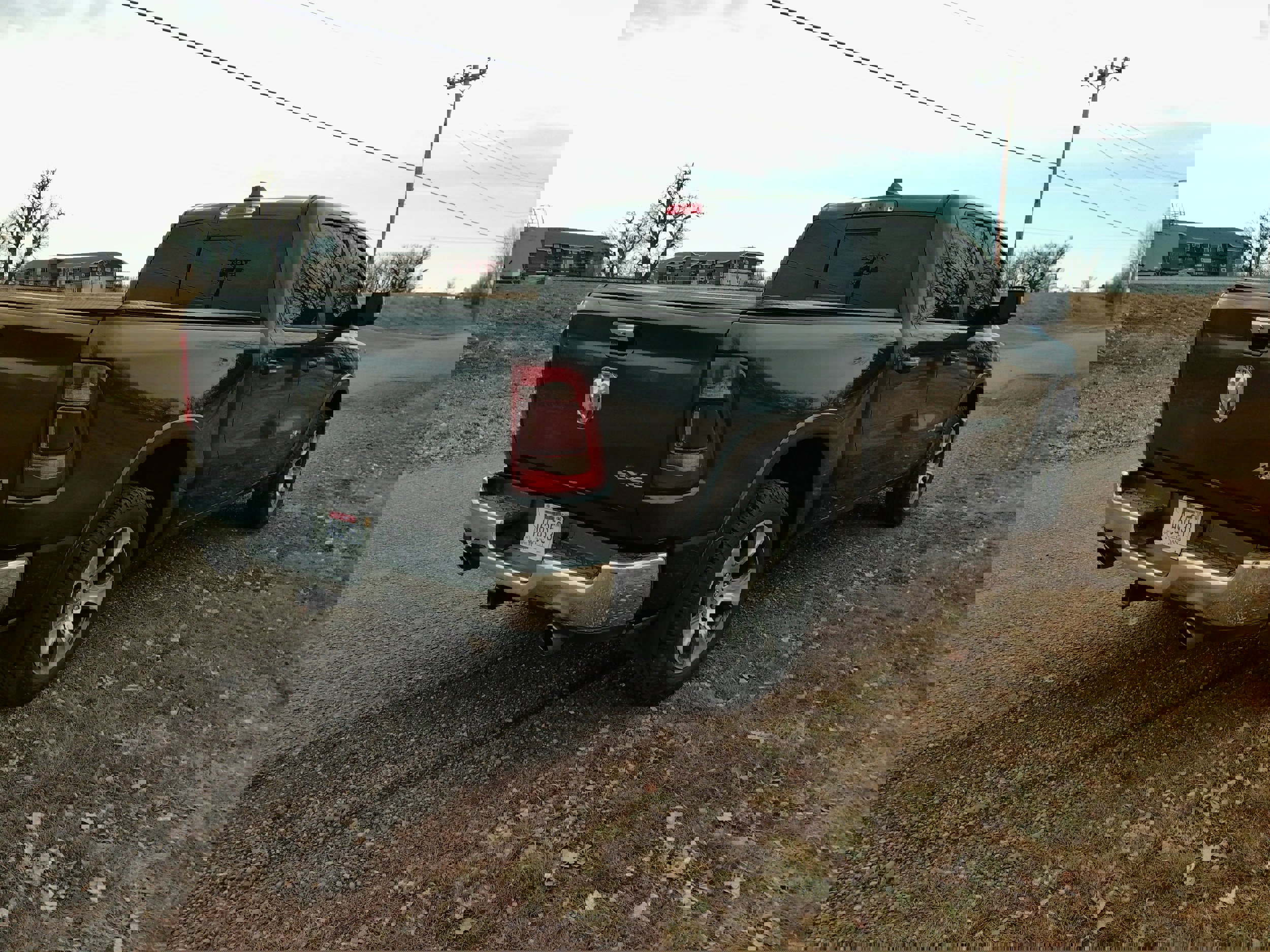 Used 2019 RAM 1500 Laramie image 6