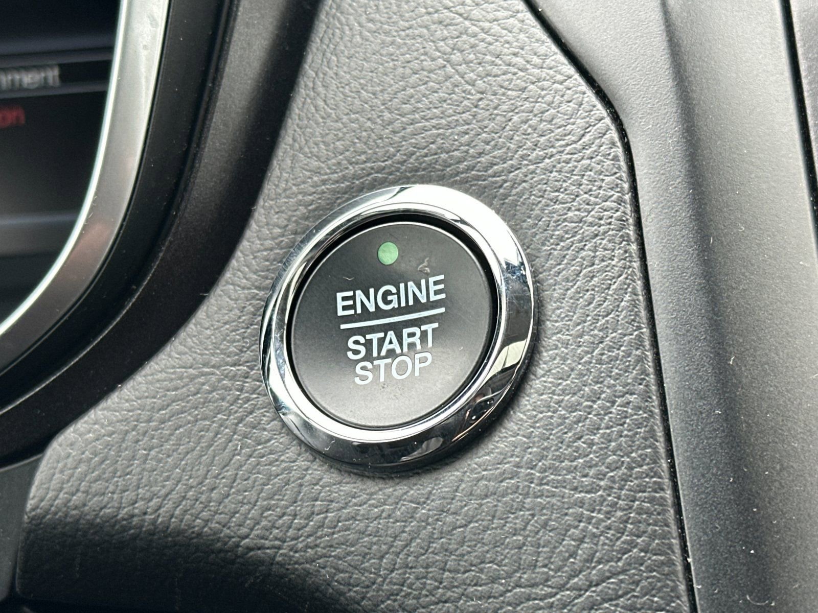 Used 2019 Ford Fusion Titanium image 25