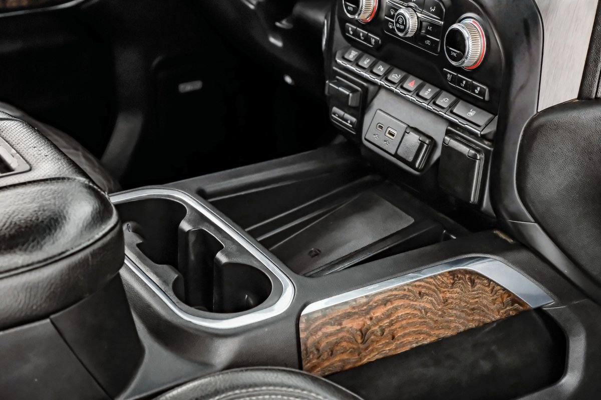 Used 2020 GMC Sierra 3500 Denali w/ Denali Ultimate Package image 23