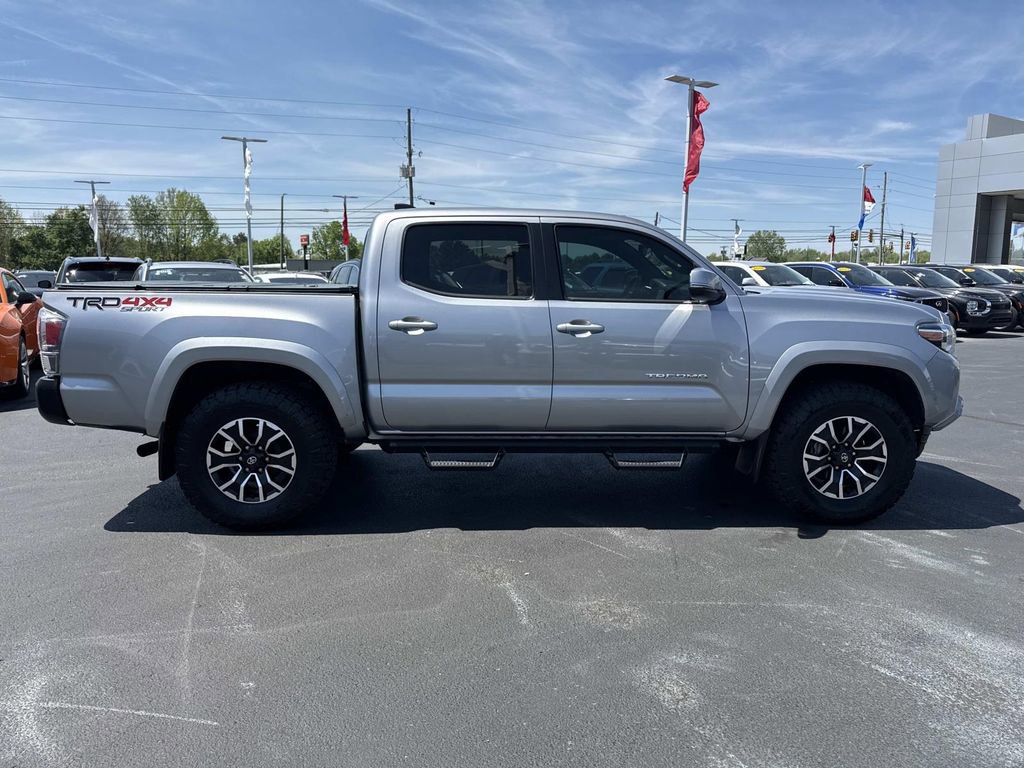Used 2021 Toyota Tacoma TRD Sport w/ Technology Package image 8