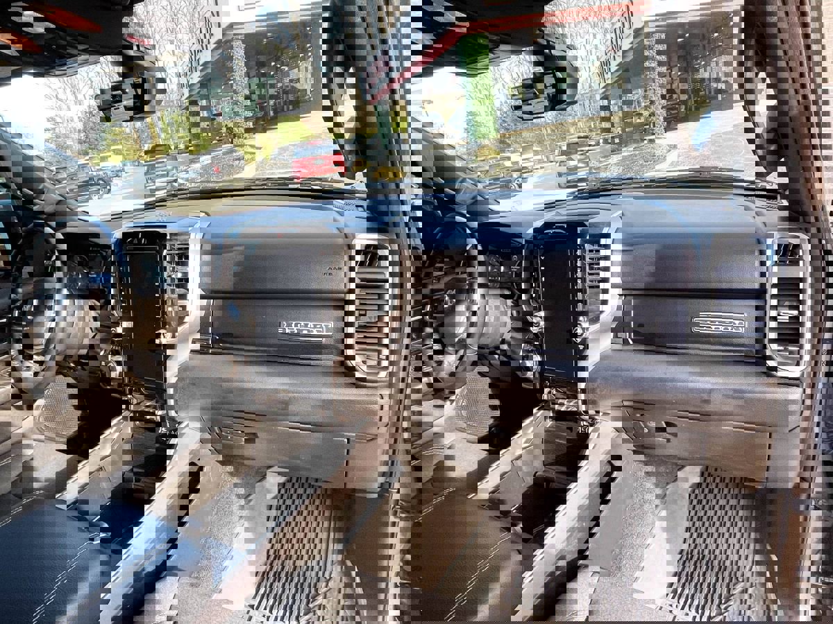 Used 2022 RAM 1500 Big Horn image 10