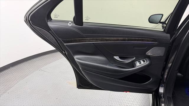 Used 2015 Mercedes-Benz S 550 Sedan image 13