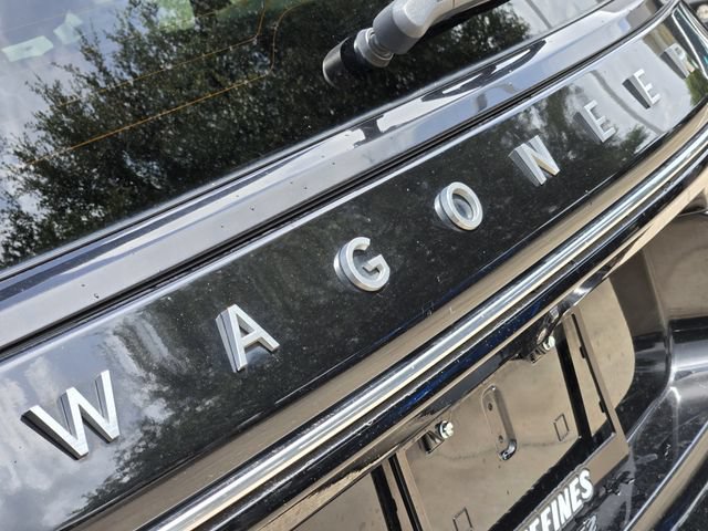Certified 2024 Jeep Wagoneer L Series II w/ Flexible Seating Group AWD/4WD image 12