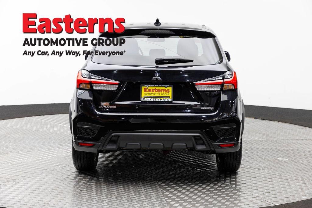 Used 2025 Mitsubishi Outlander Sport LE AWD/4WD image 6
