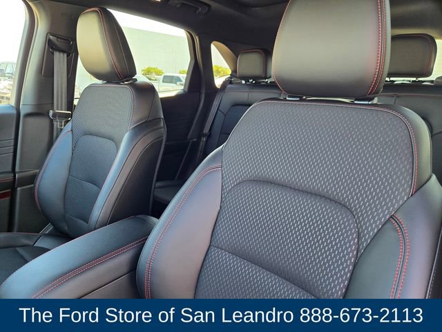 New 2025 Ford Escape ST-Line w/ Tech Pack #1 image 17