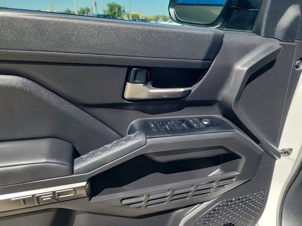 Used 2024 Toyota Tacoma TRD Sport image 15