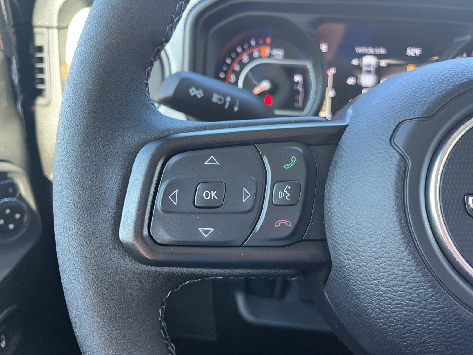 New 2026 Jeep Gladiator Sport AWD/4WD image 17