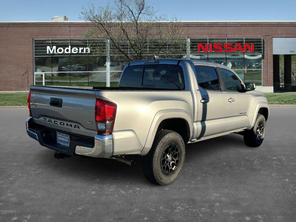Used 2021 Toyota Tacoma SR5 image 4