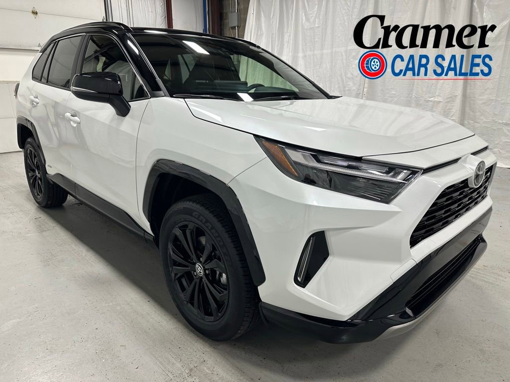 Used 2025 Toyota RAV4 XSE w/ Weather Package image 1