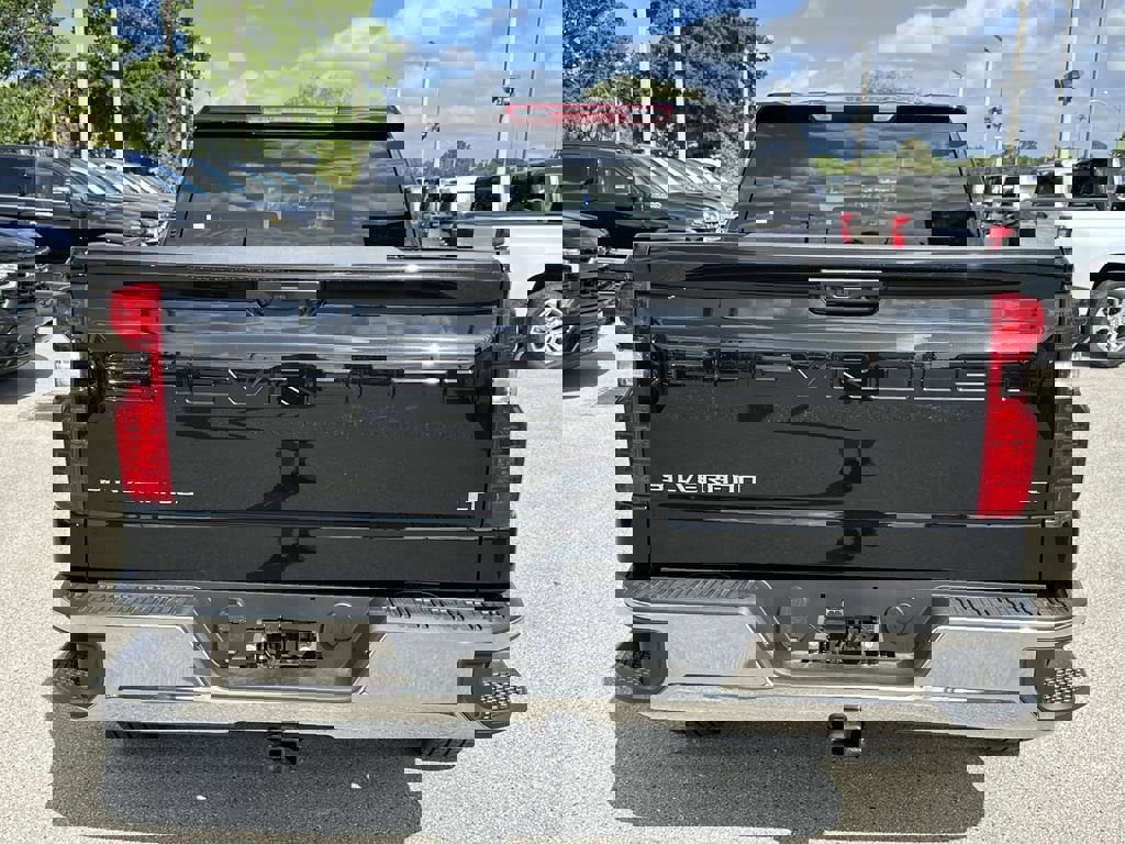 New 2026 Chevrolet Silverado 1500 LT AWD/4WD image 6